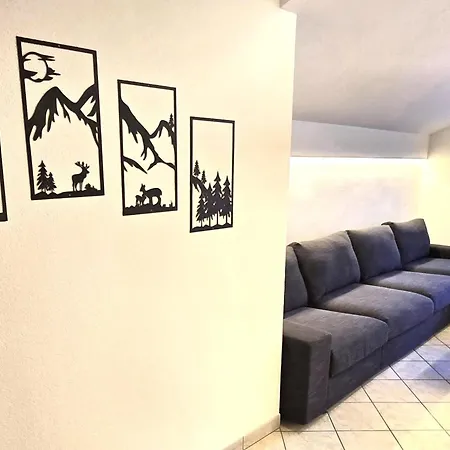 Adonis Appartement-fewo 6-bettwohnung Dom By Interhome *
